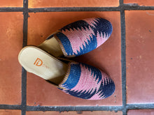 Load image into Gallery viewer, Kilim Shoes