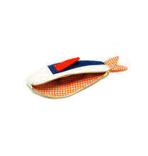 Load image into Gallery viewer, Fish Pouch