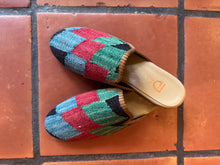 Load image into Gallery viewer, Kilim Shoes