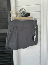 Load image into Gallery viewer, Free Fly Women's Bamboo-Lined Active Skort - Storm Cloud