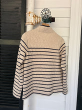 Load image into Gallery viewer, Orvis Women's Outdoor Quilted 1/4-Snap Pullover