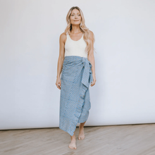 Load image into Gallery viewer, Dark and Stormy Block Printed Sarong