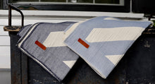 Load image into Gallery viewer, Indigo to the left + Chambray to the right