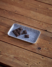 Load image into Gallery viewer, Linen Coated Trays - Small