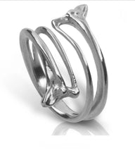 Load image into Gallery viewer, GOGO Rattlesnake Rib Ring
