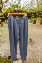 Load image into Gallery viewer, Freefly Women&#39;s Bamboo Joggers
