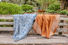 Load image into Gallery viewer, Persimmon Organic Cotton Throw
