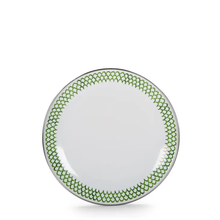 Load image into Gallery viewer, Green Scallop Enamel Picnic Plates
